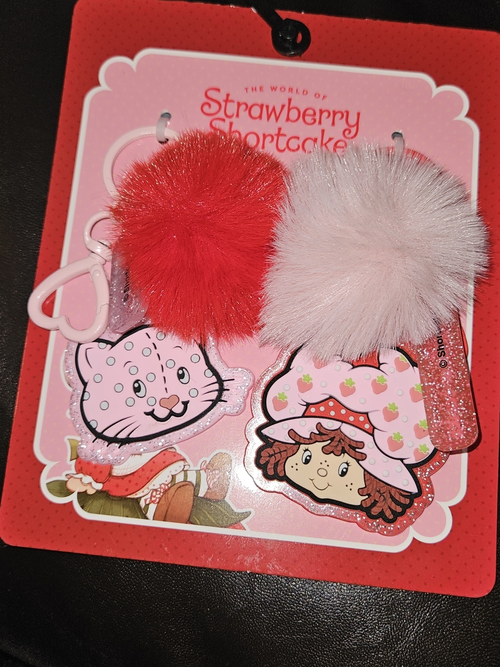 nwt Strawberry Shortcake Pom-Pom keyvhain bag Clips - Red & Light Pink